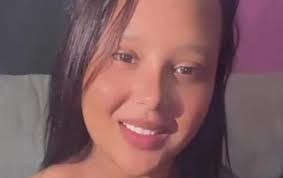 Mulher de 24 anos morre com tiro no peito em Monte Belo; marido é preso Segundo PM, versão do homem de 26 anos é conflitante com os ferimentos da vítima. Por Bom Dia Cidade